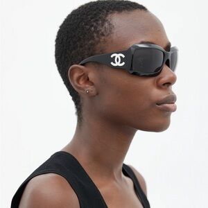 CHANEL 5076 Mother of Pearl sunglasses